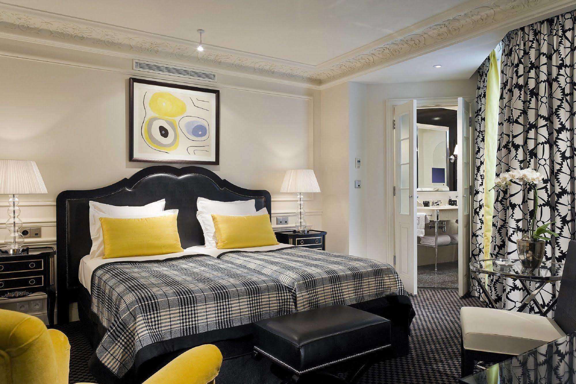Hotel Keppler Paris Room photo